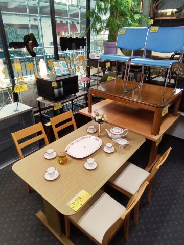 家具屋さんに行く前にのぞいてみて!