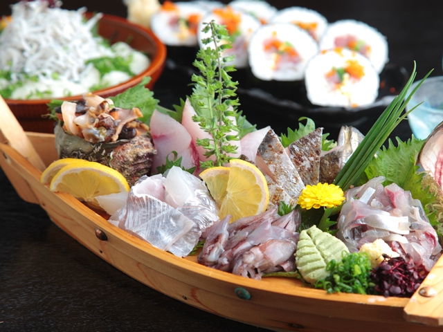 新鮮な海の幸をご賞味ください。