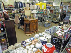 クリスタル 上大岡店