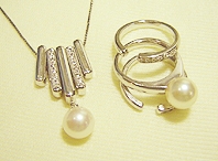 K18WG 通常価格 PD¥172.000-/Rg¥168.000-