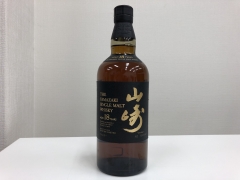 サントリー山崎18年 品薄のため、定価以上でお買取します!